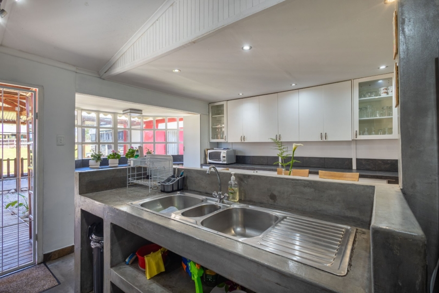 Commercial Property for Sale in Plettenberg Bay Rural Western Cape